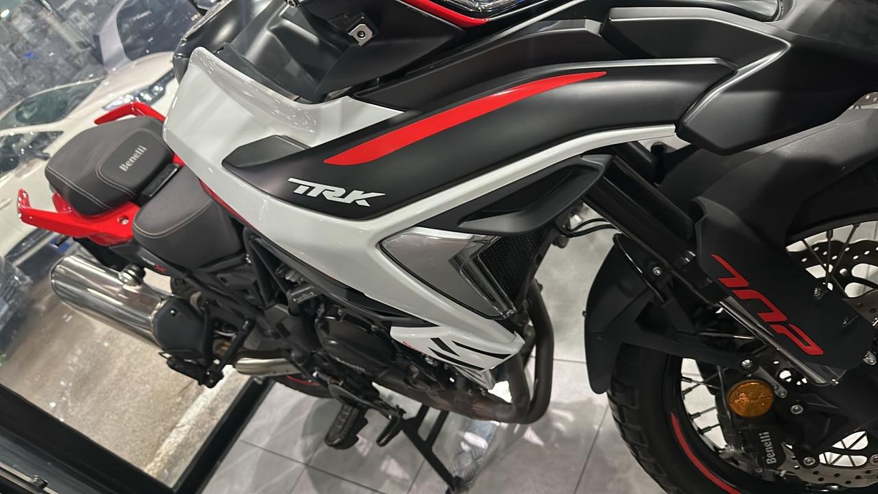 Benelli TRK 702 x