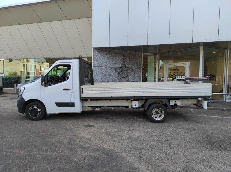 Renault Master 5ª serie T35 2.3 dCi 145 TP PL-SL-RG Cabinato Energy Ice