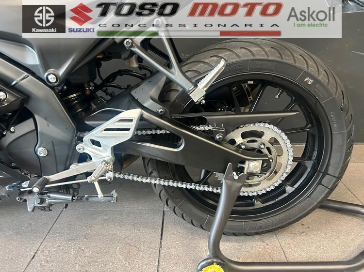 Yamaha YZF R125 R