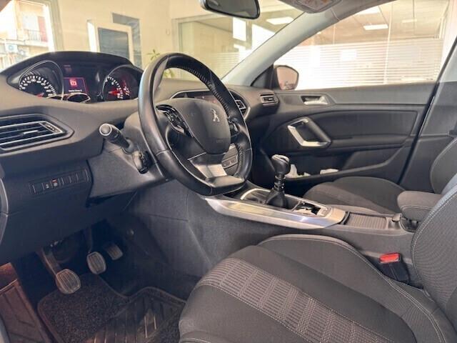 Peugeot 308 1.5 HDi 130 CV Allure 2020 *78.000KM*
