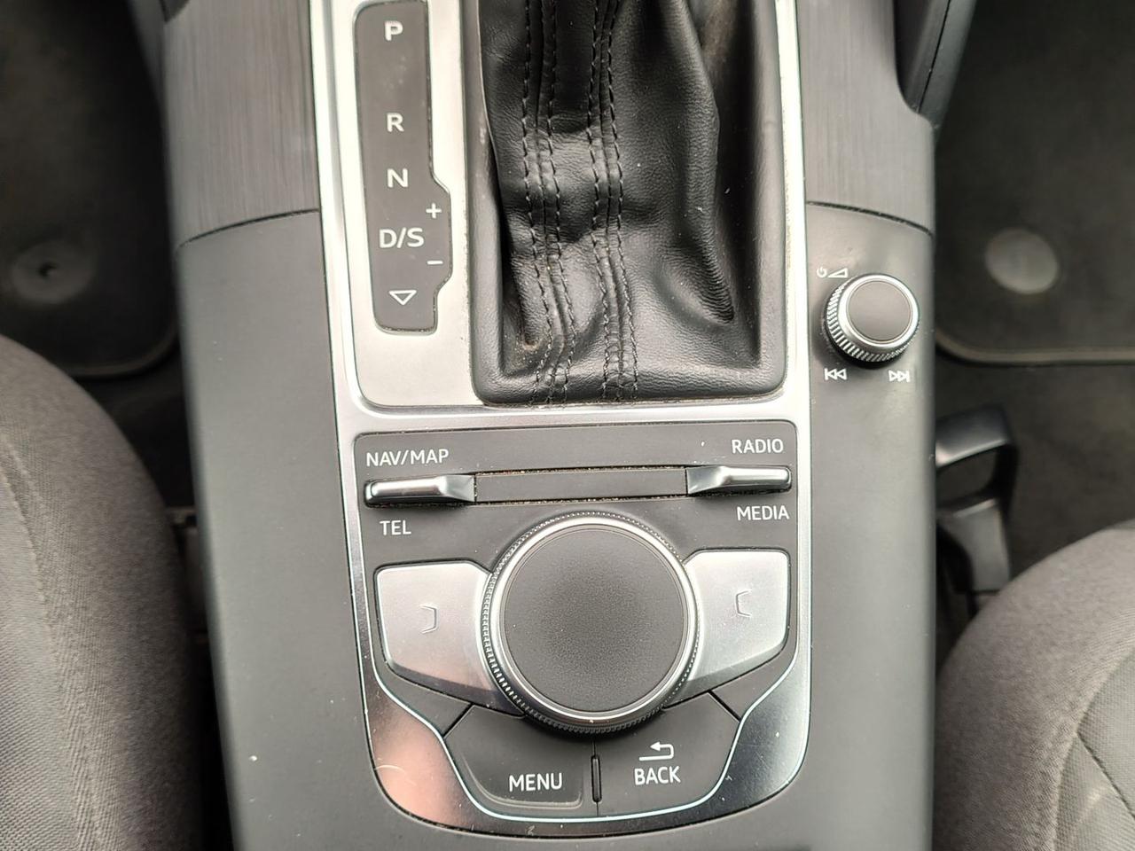 Audi A3 1.5 30 g-tron S Line #10653