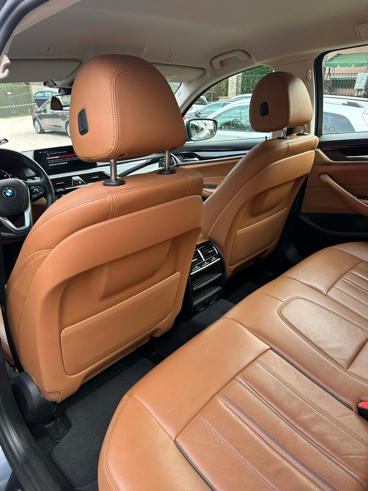 Bmw 530 xDRIVE LUXURY KMCERT GARANZ UNICOPR EU6B