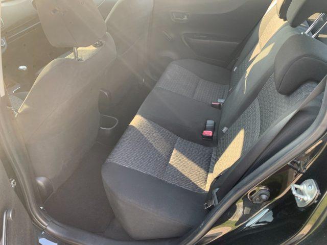 TOYOTA Yaris 1.0 5 porte Active
