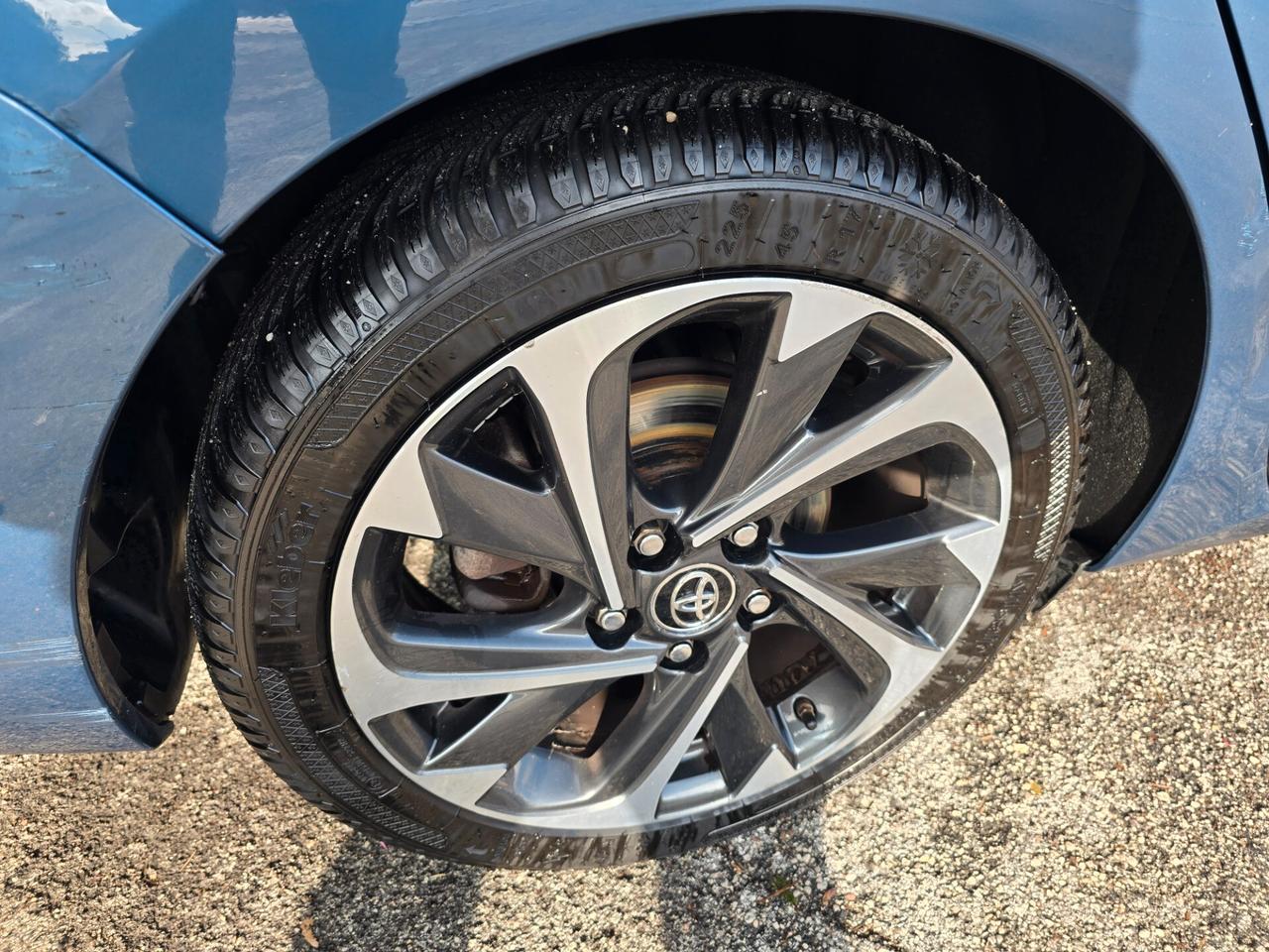 Toyota Auris Touring Sports 1.8 Hybrid Lounge 2015 E6