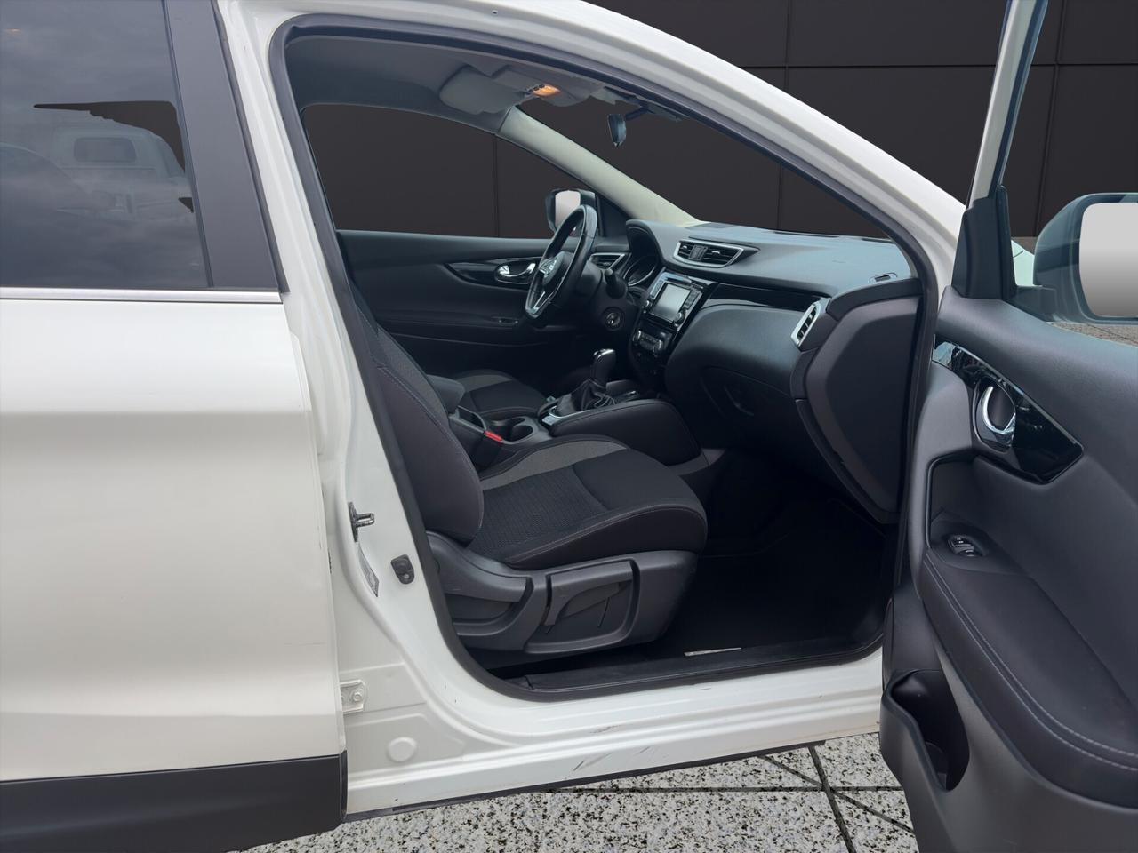 NISSAN QASHQAI 1.6 DCI 130CV AUTO DISPLAY/CAMERA