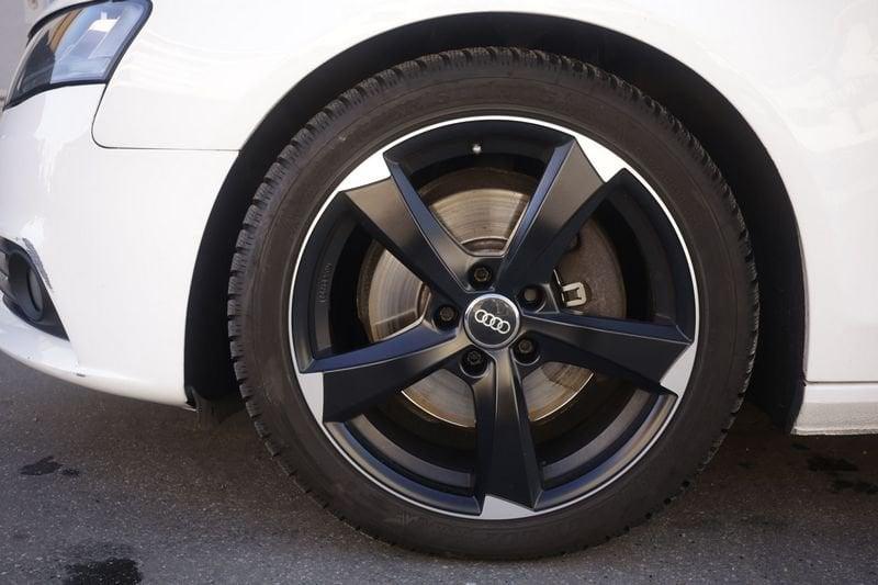 Audi A4 Audi A4 Avant 3.0 V6 tdi quattro s-tronic 176KW ANNO 2010