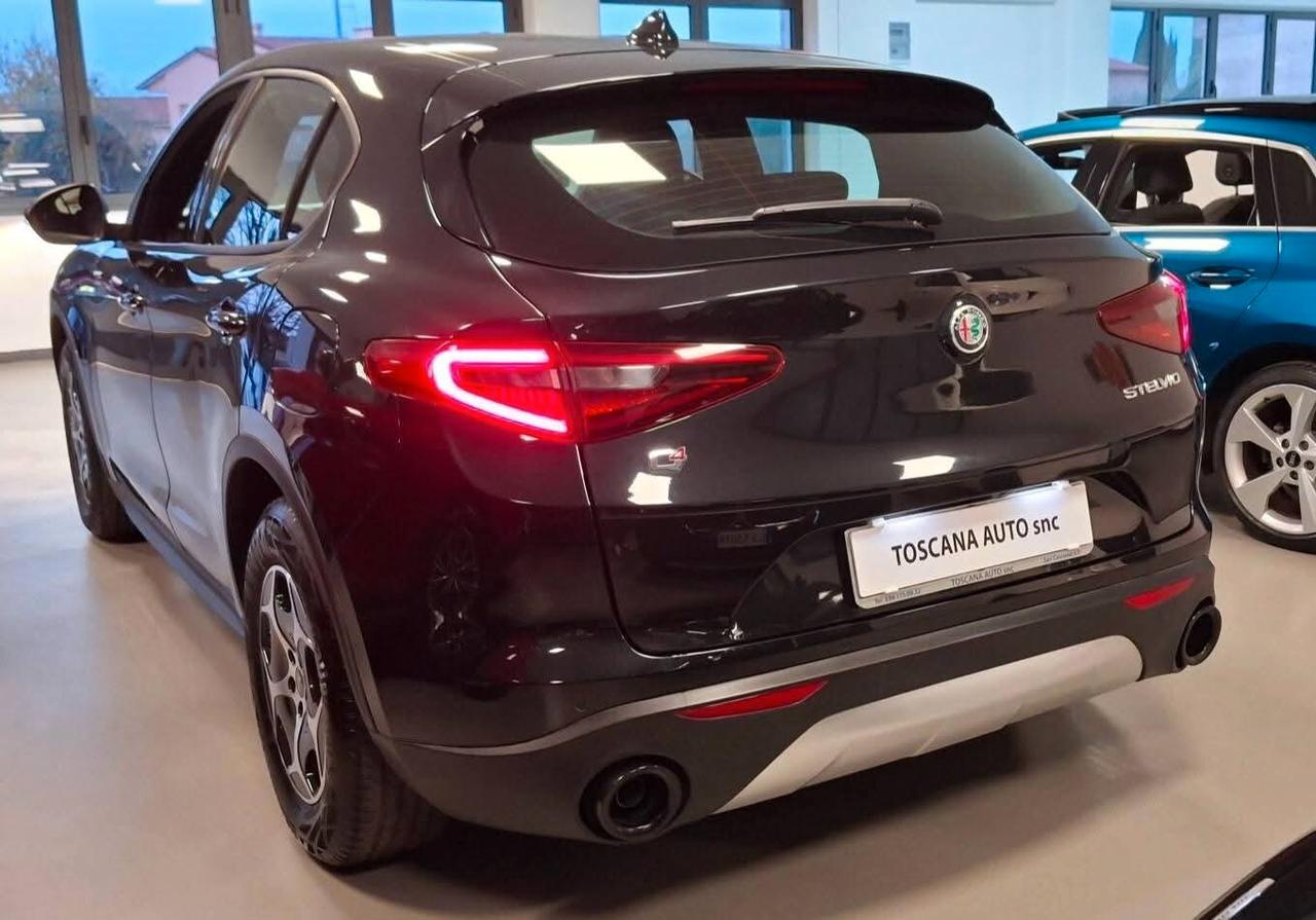 Alfa Romeo Stelvio 2.2 Turbodiesel 190 CV AT8 Q4 Business