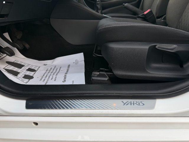 TOYOTA Yaris 1.0 5 porte Dynamic