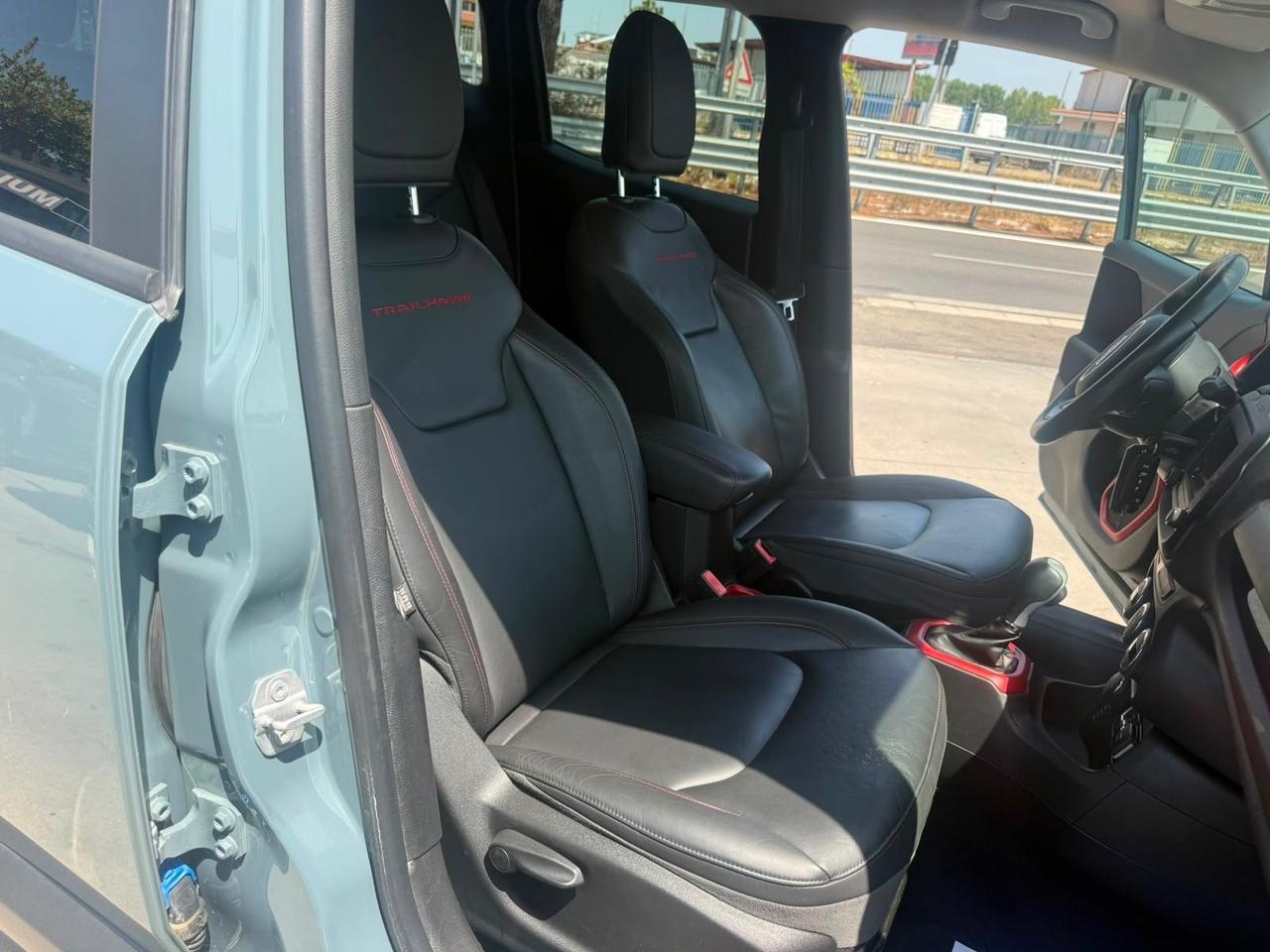 Jeep Renegade 2.0 Mjt 170 cv Trailhawk
