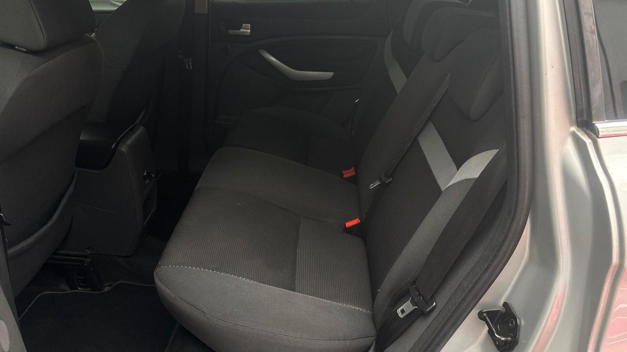 Ford Kuga 2.0 TDCi 136 CV 2WD Titanium DPF