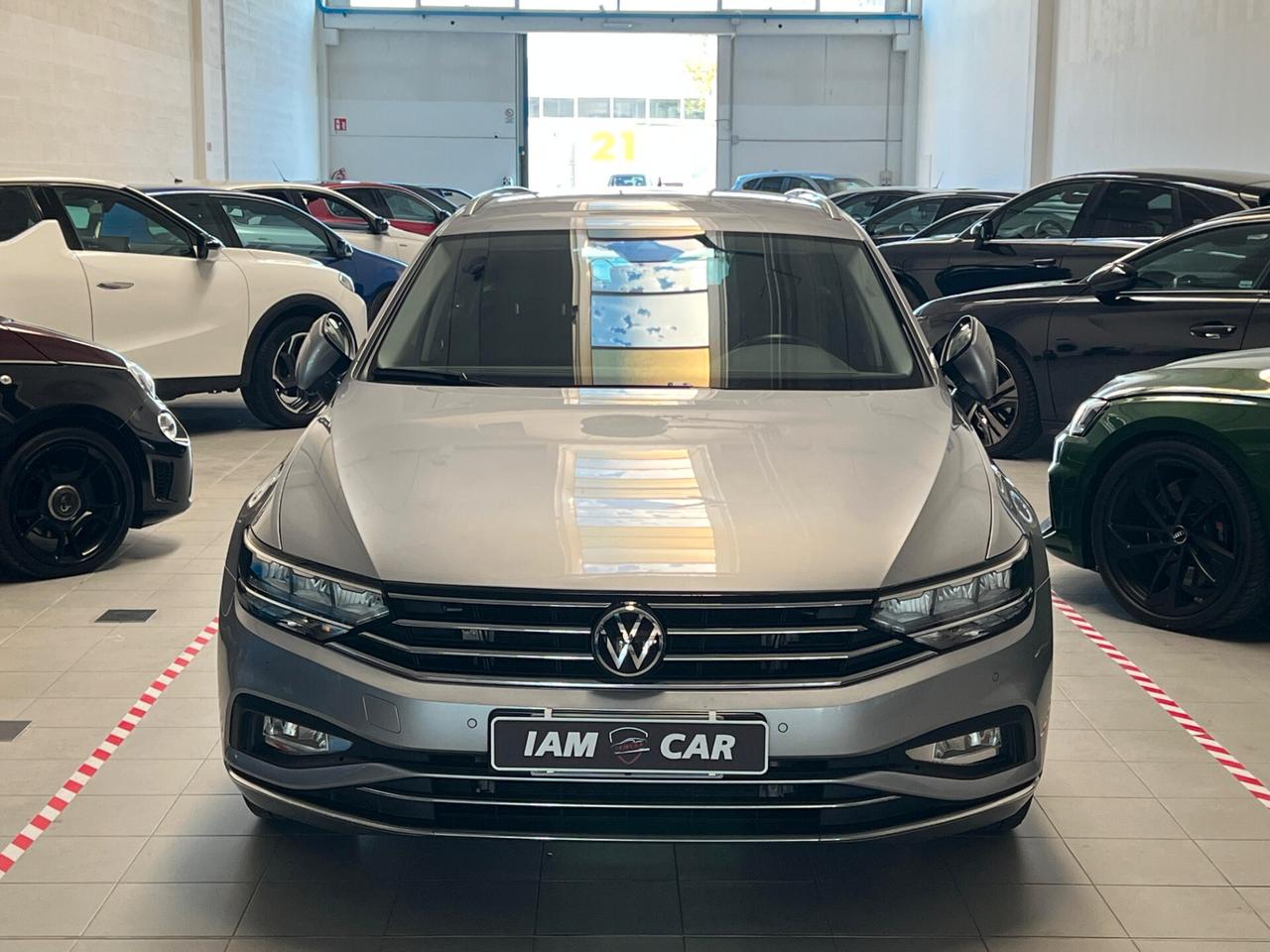 Volkswagen Passat VW HIGHLINE 150CV DSG