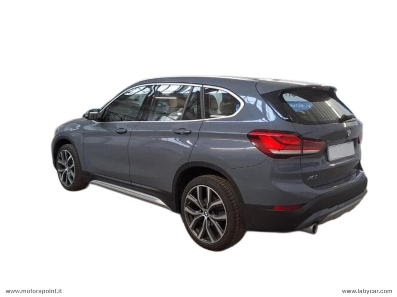 BMW X1 sDrive16d xLine AUTO