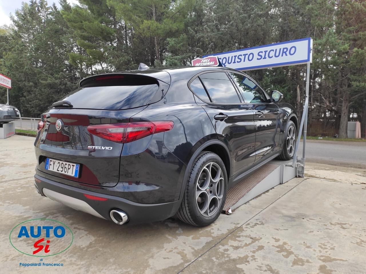 Alfa Romeo Stelvio 2.2 Turbodiesel - 160cv