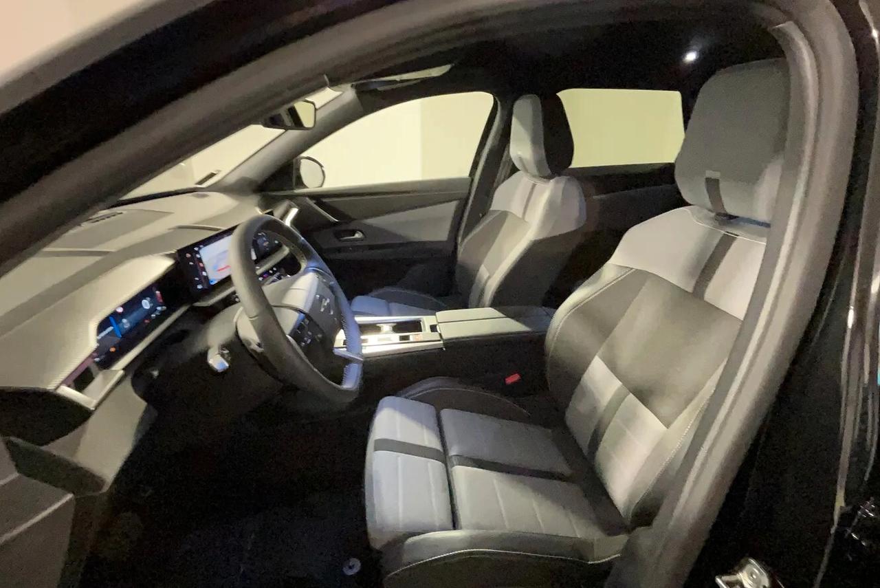 Opel Grandland 1.2 Hybrid aut. GS 145cv e-dcs6