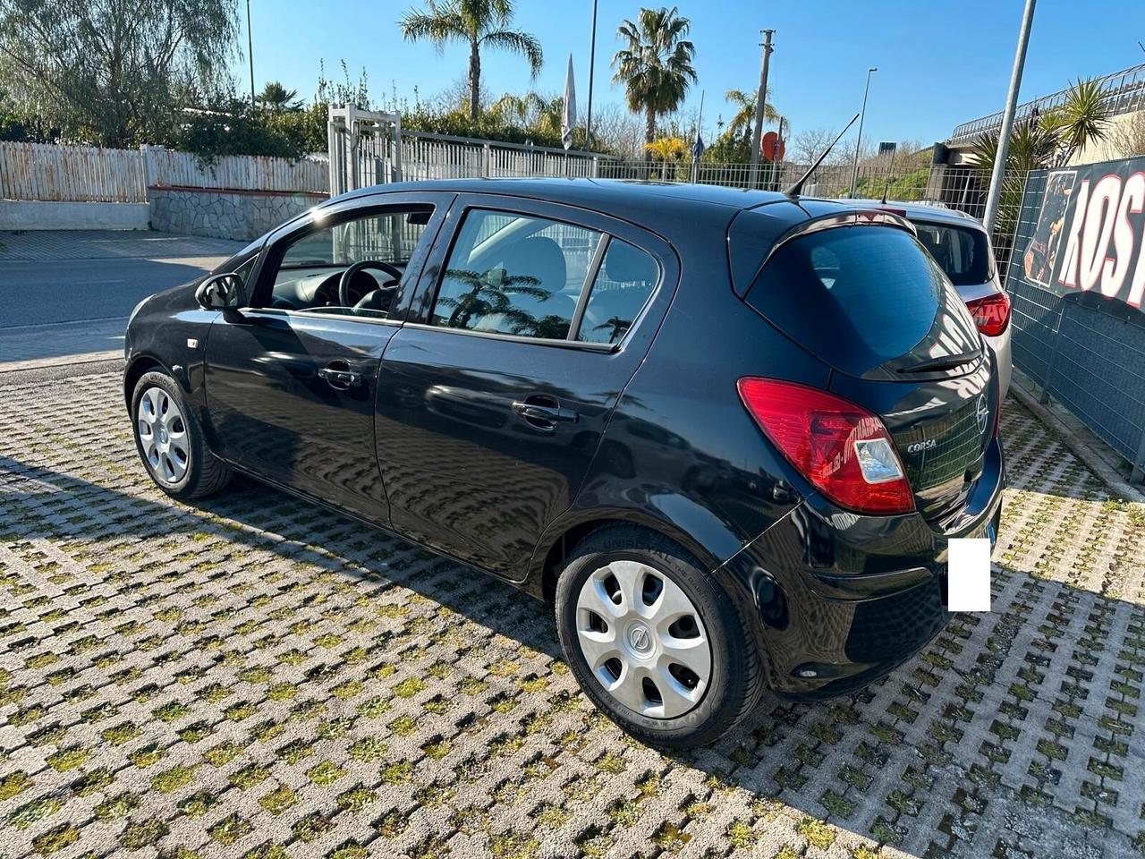 Opel Corsa 1.2 5 porte Gpl Enjoy-2009