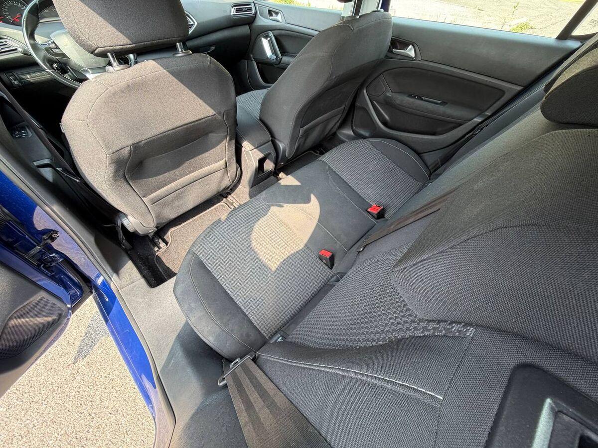 Peugeot 308 1.6 bluehdi Active s&s 100cv