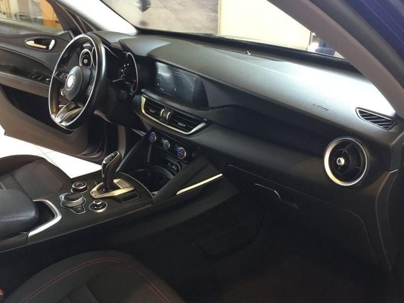 Alfa Romeo Stelvio 2.2 Turbo Diesel 190CV Business AT8 Q4 MY20