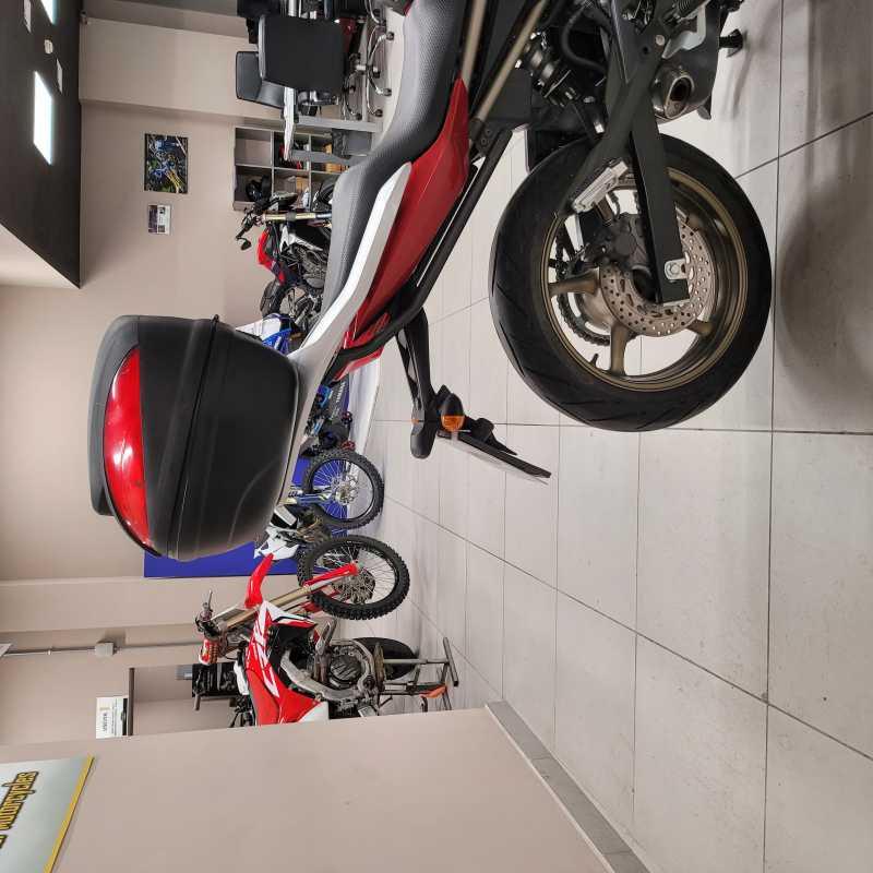 Yamaha XJ6 Diversion - 2010