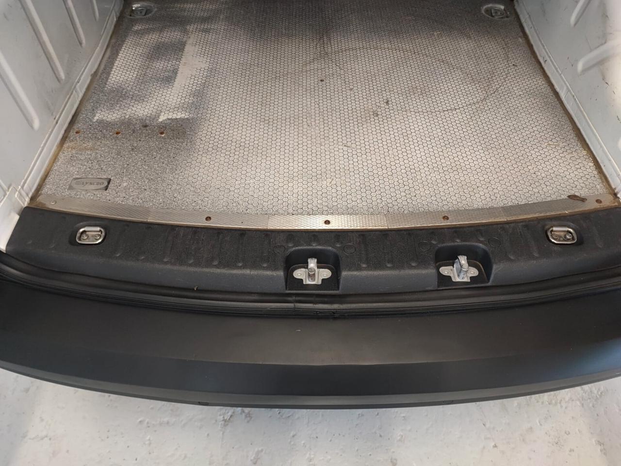 Volkswagen Caddy Van 2.0 tdi 102 cv cargo