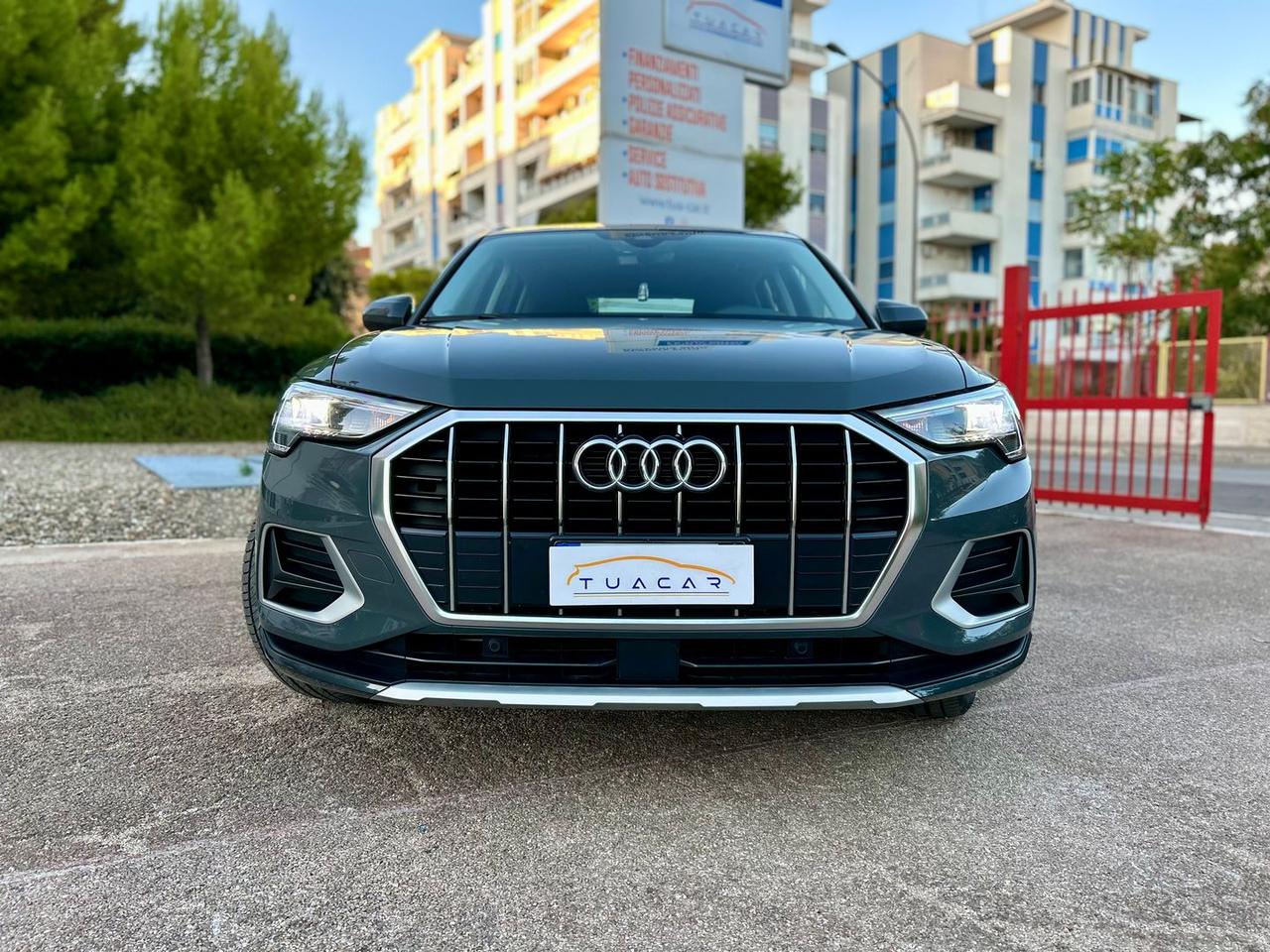 Audi Q3 2.0 35 TDI Business Advanced #6872