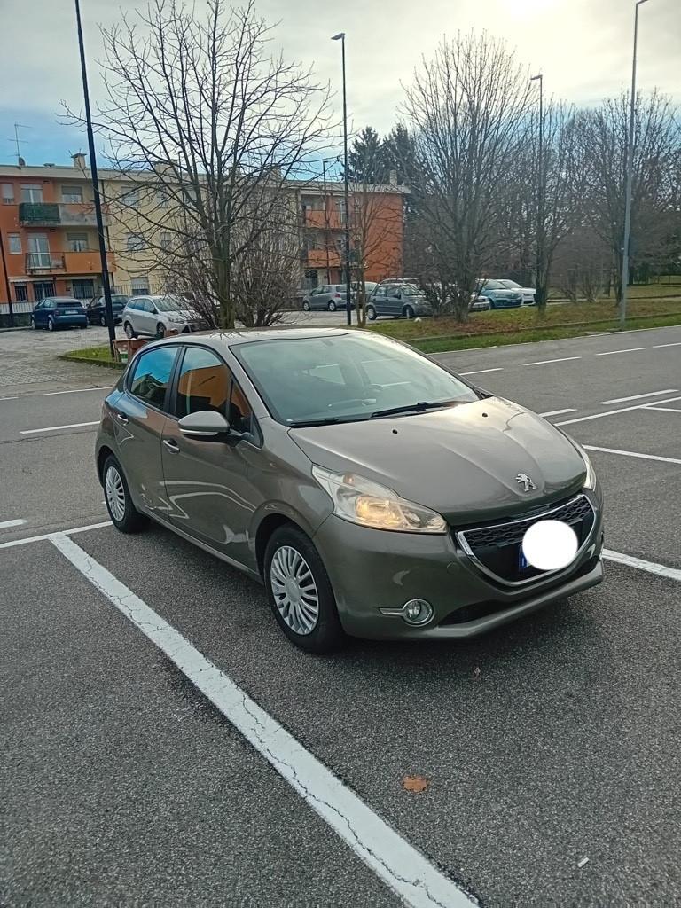 Peugeot 208 1.2 VTi 82 CV 5 porte Access