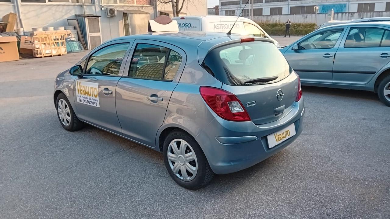 Opel Corsa 1.2 80CV 5 porte GPL-TECH Club