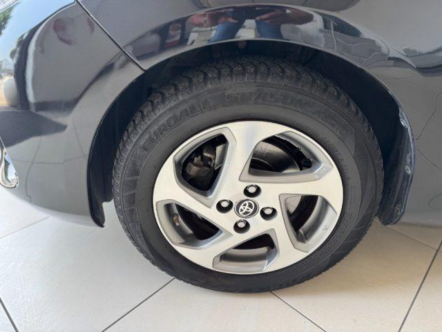 TOYOTA Yaris 1.5 Hybrid 5 porte Active