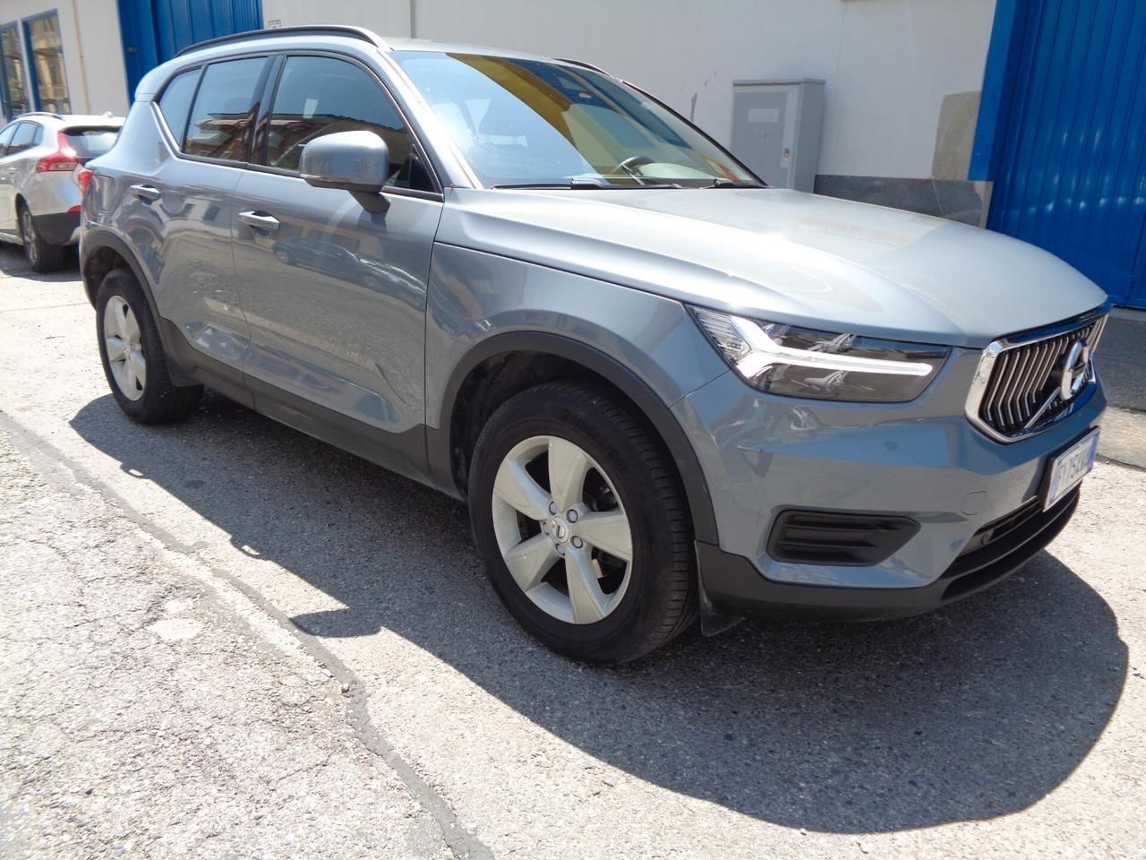 Volvo XC40 T3 Momentum