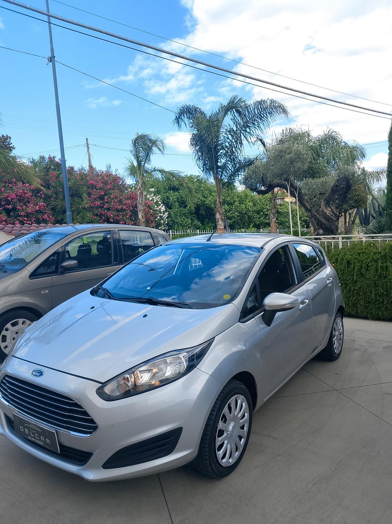 Ford Fiesta 1.5 TDCi 75CV 5 porte