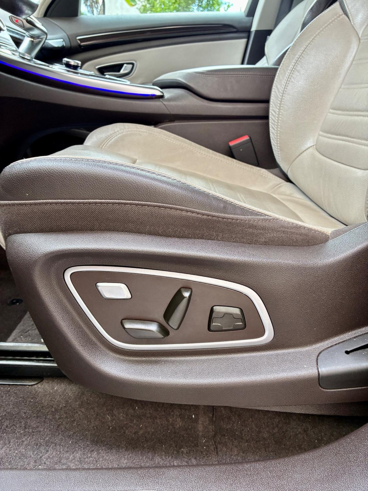 Renault Espace Blue dCi 160CV EDC Executive 4Control