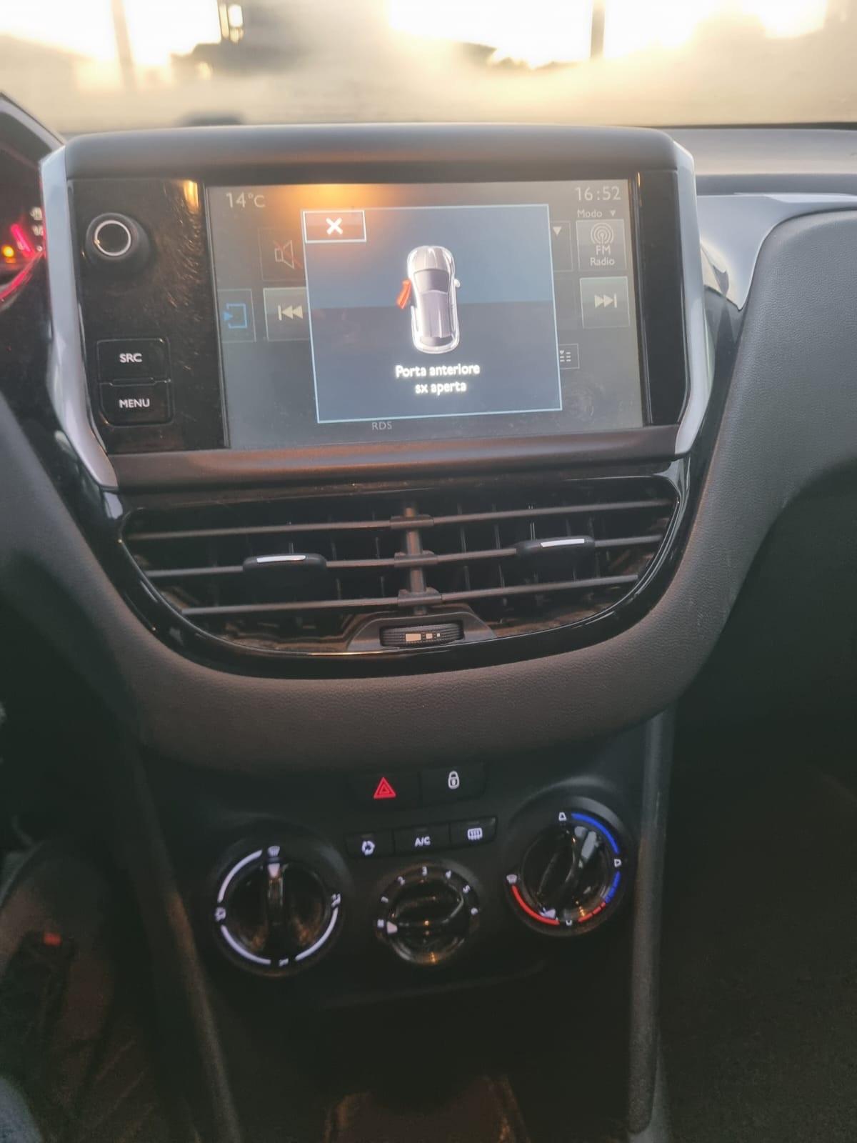 Peugeot 208 1.4 VTi 95 CV 5p. GPL Active