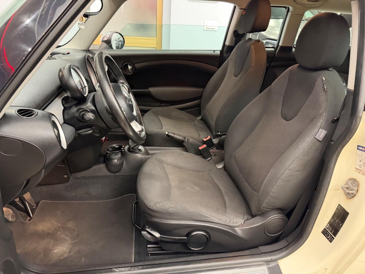 Mini 1.6 16V Cooper D Soho Clubman ok neopatentati