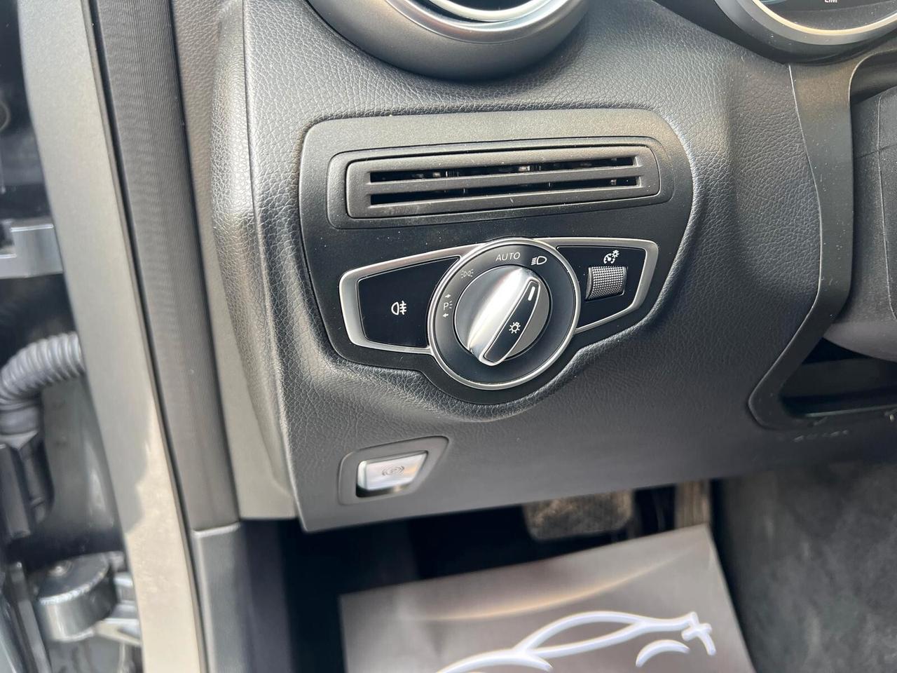 MERCEDES-BENZ GLC 220D 4MATIC PREMIUM 2.0 194CV PELLE NAVI CAM ANNO 2020