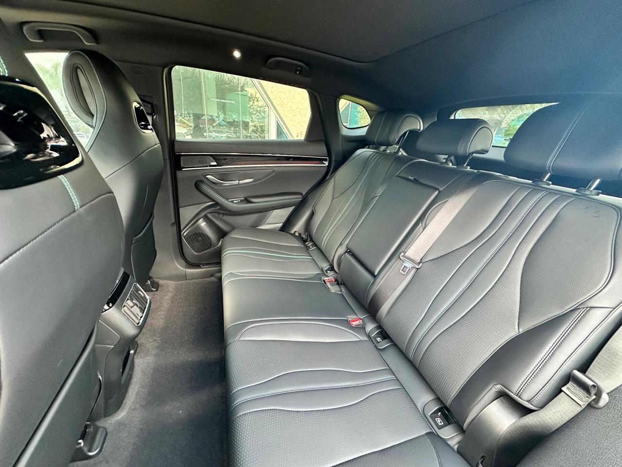 BYD Seal U 1.5 Design OFFERTA T-STOCK PREZZO IMPERDIBILE