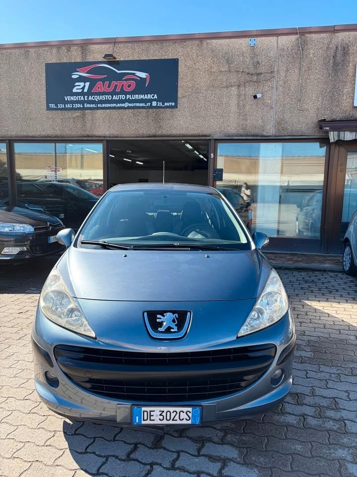 Peugeot 207 1.4 HDi 70CV 3p. X Line