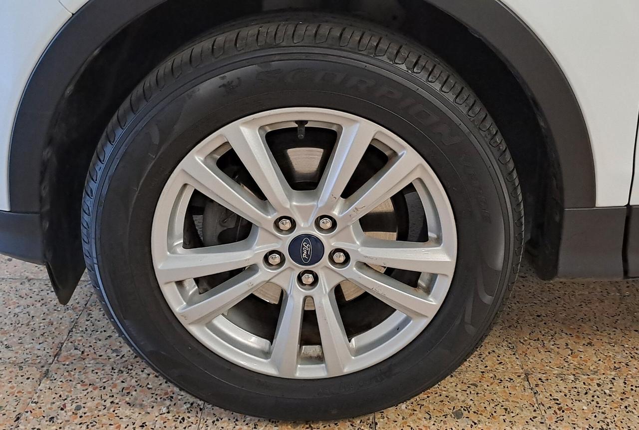 Ford Kuga 1.5 TDCI 120 CV S&S 2WD Business