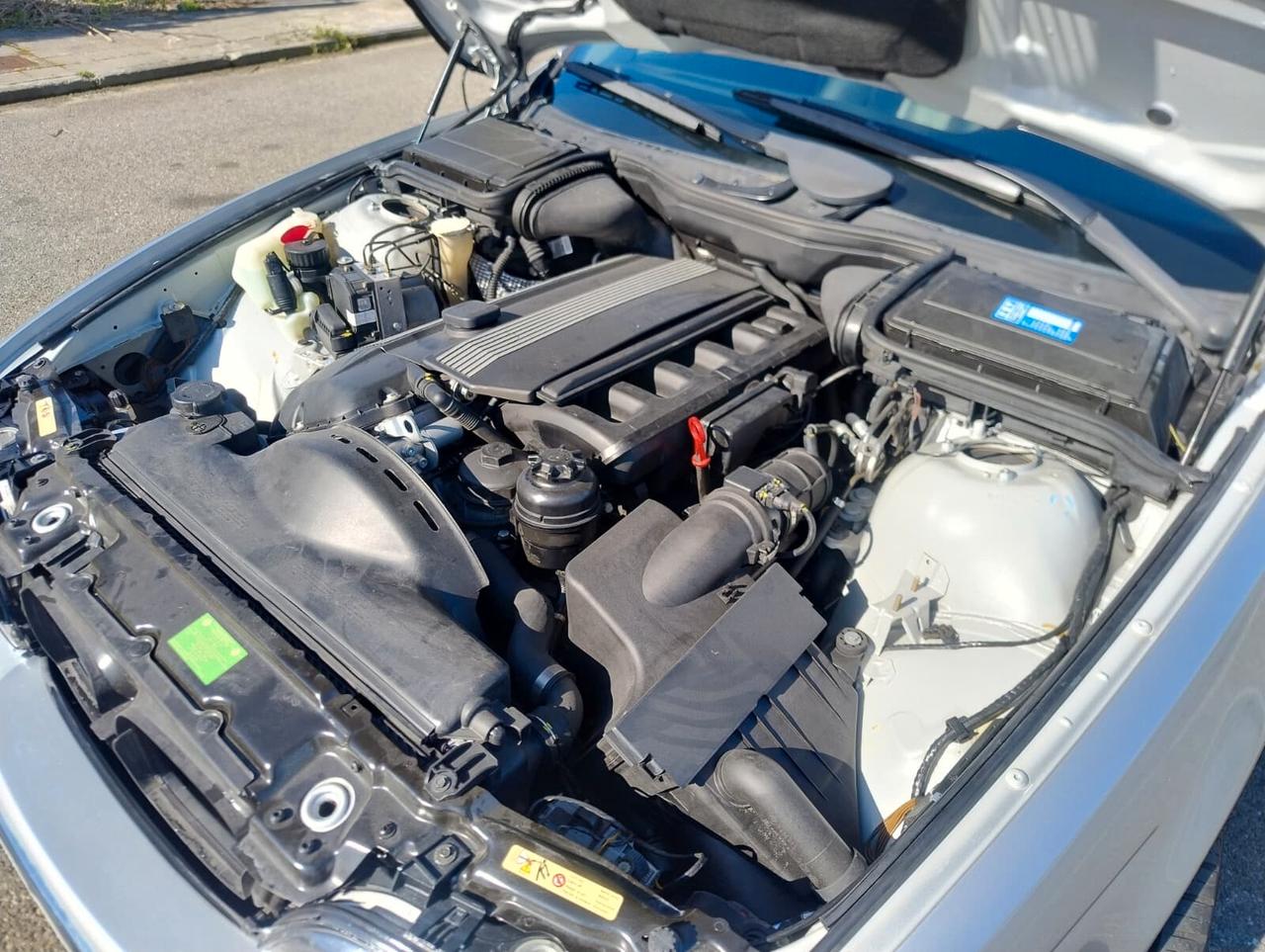 Bmw 520 520i 24V cat Futura