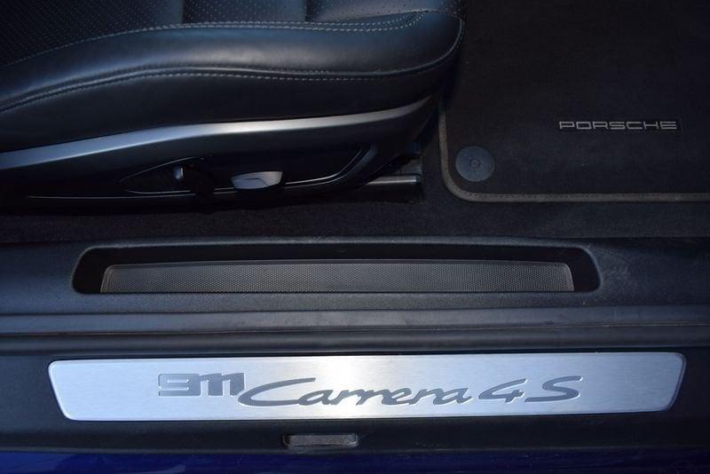 Porsche 911 911 Carrera 4S