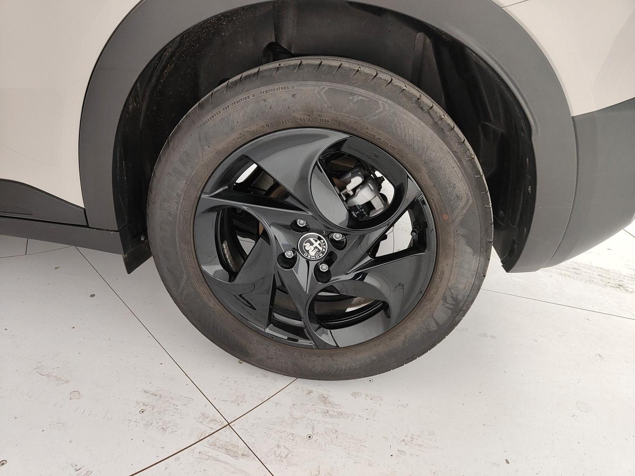 Alfa Romeo Junior 1.2 145 CV Hybrid eDCT6