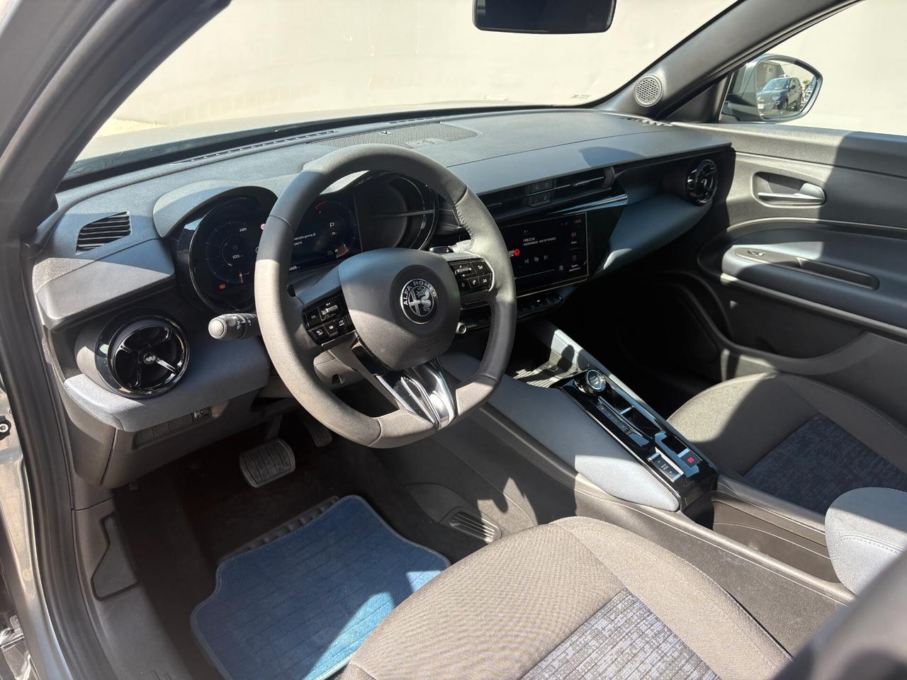 Alfa Romeo Junior 1.2 136 CV Hybrid eDCT6 Sprint AUTOMATIC KM CERTIFICATI