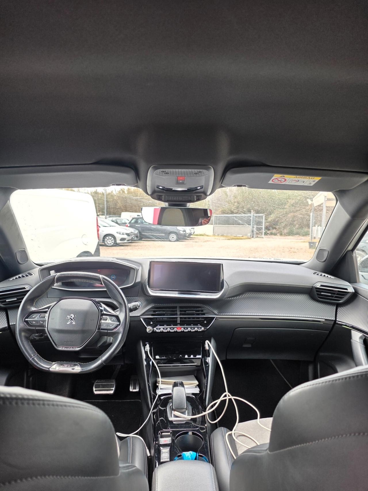 Peugeot 2008 motore elettrico 136 CV GT Line