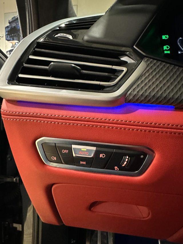 BMW X6 M Competition-22"-TettoSky-Pelle totale-Head Up-IVA