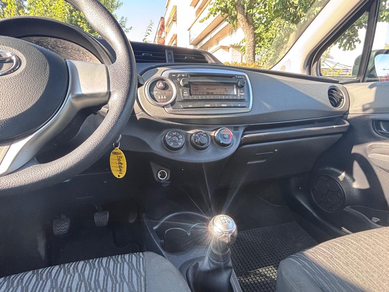 Toyota Yaris 1.0 3 porte Lounge