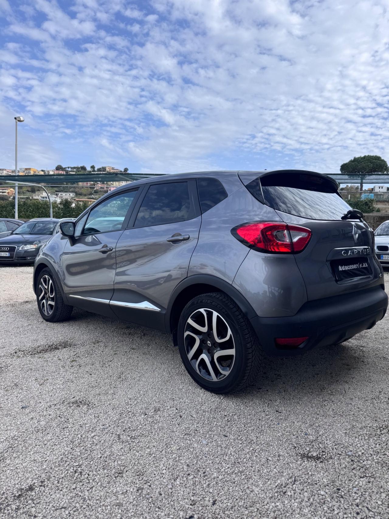 Renault Captur 1.5 dCi 8V 90 CV EDC Energy R-Link