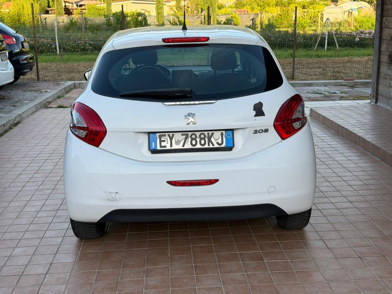 Peugeot 208 1.4 HDi 68 CV 5 porte Access