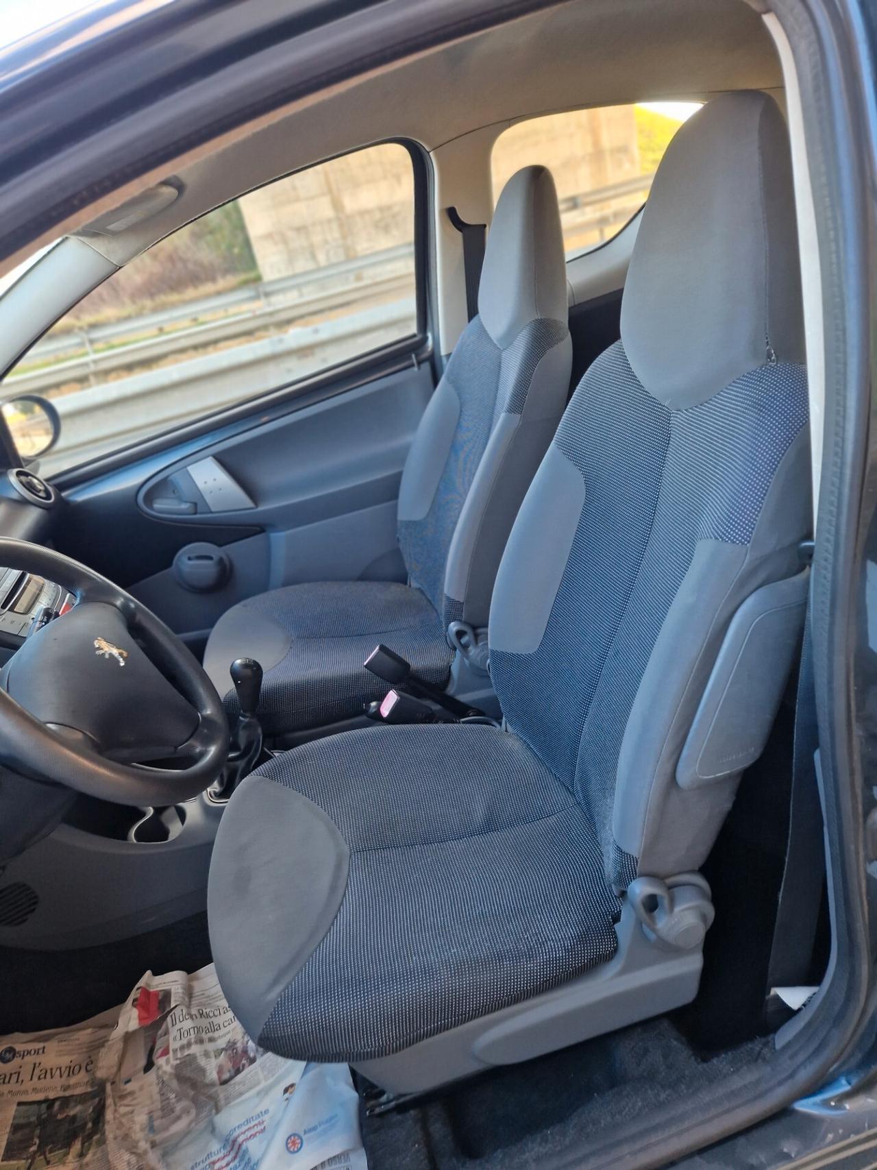 Peugeot 107 1.0 68CV 3p. Desir