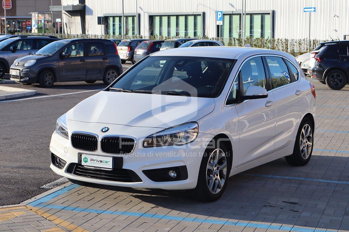 BMW 218i Active Tourer Advantage