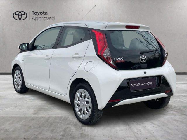 TOYOTA Aygo 1.0 VVT-i 72 CV 5 porte x-play