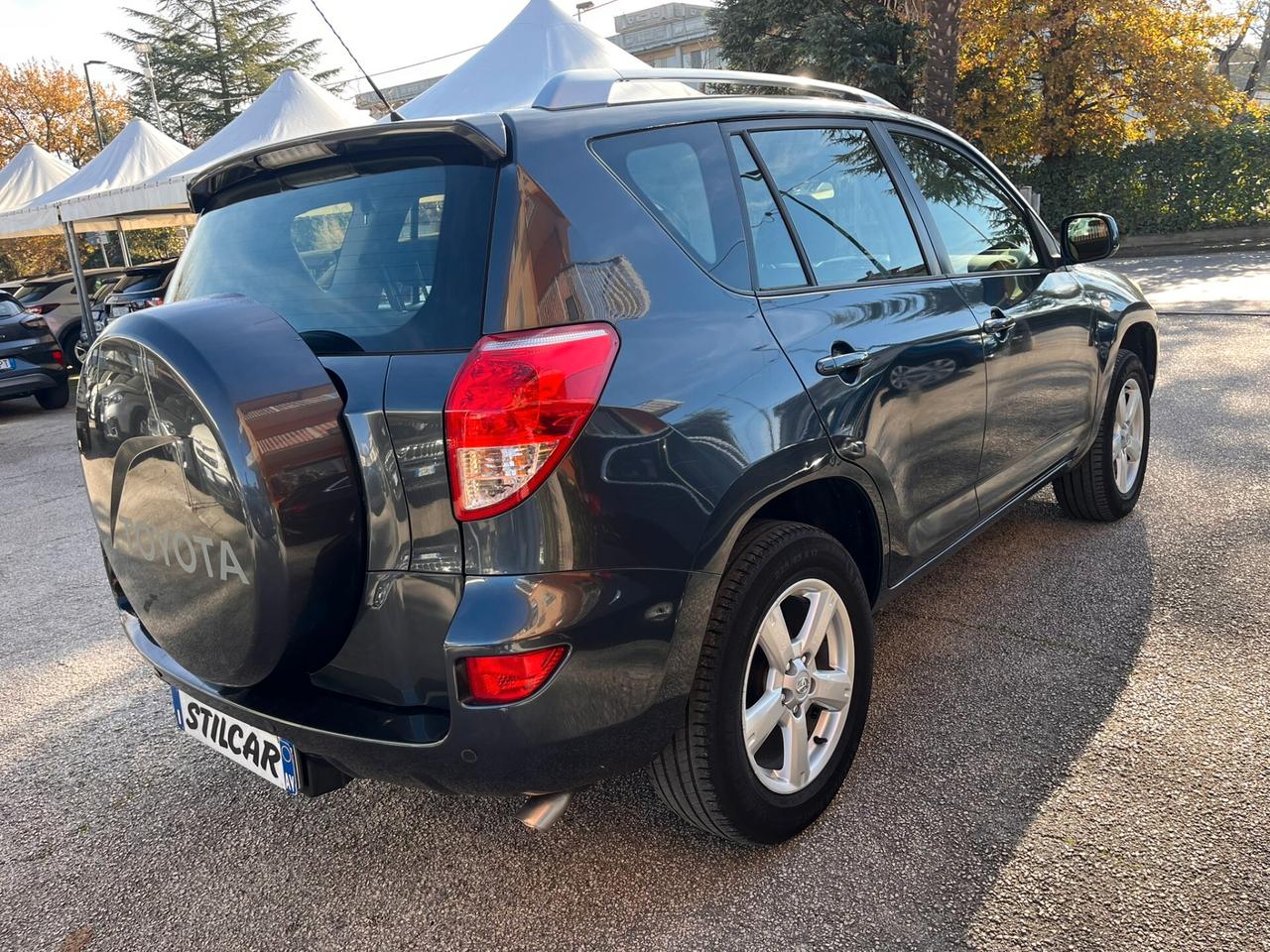 Toyota RAV 4 2.2 4x4 Diesel 136 CV Fuoristrada Luxury