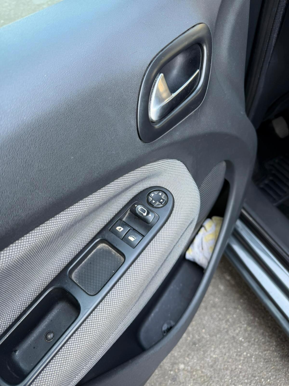 Citroen C3 Picasso 1.4 VTi 95 GPL airdream Seduction